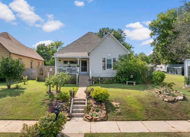 Property at 503 Austin Ave, Sheffield, AL, 3 beds, 1 bath