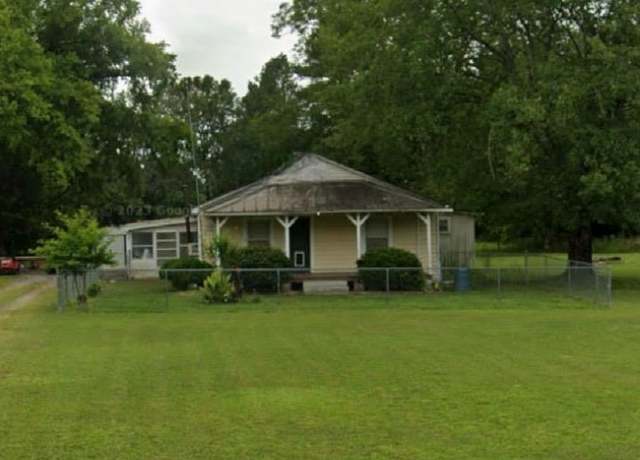 Property at 2150 Spring Valley Rd, Tuscumbia, AL, 2 beds, 2 baths