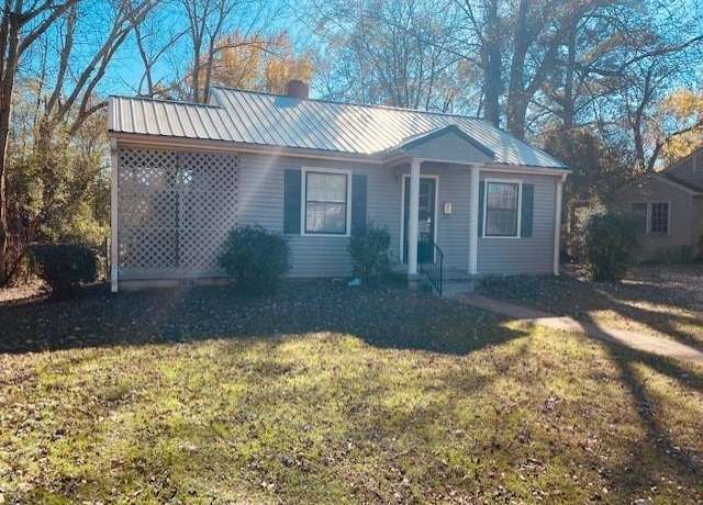 Property at 1109 Ridgeway St, Florence, AL, 2 beds, 1 bath