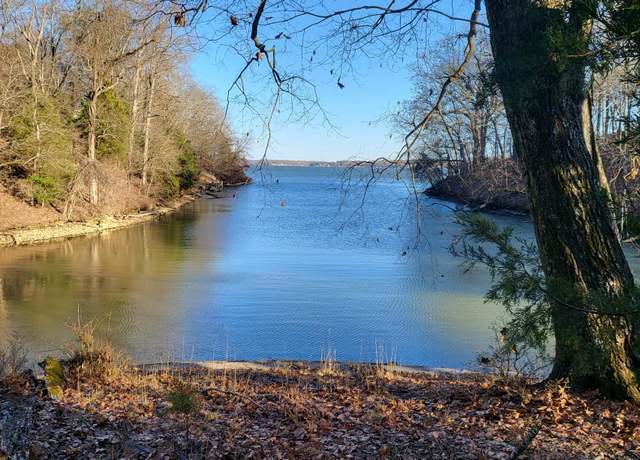 Property at 26 Highland Cv, Florence, AL