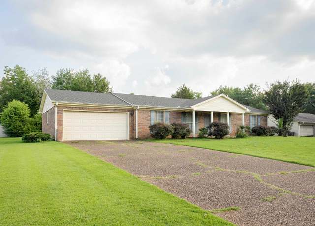 Property at 1803 Huntington Way, Florence, AL, 3 beds, 2 baths
