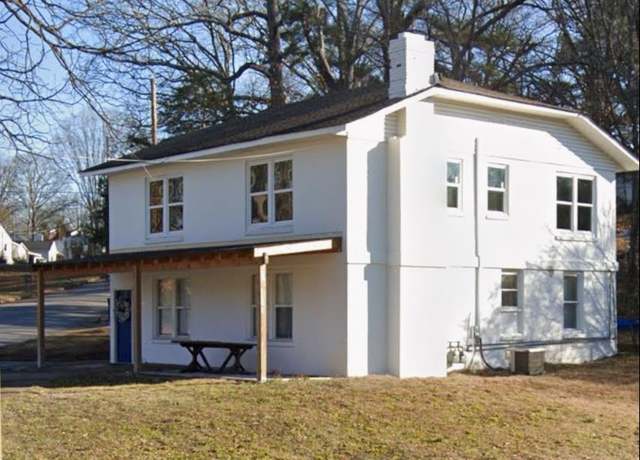 Property at 528 N Royal Ave, Florence, AL