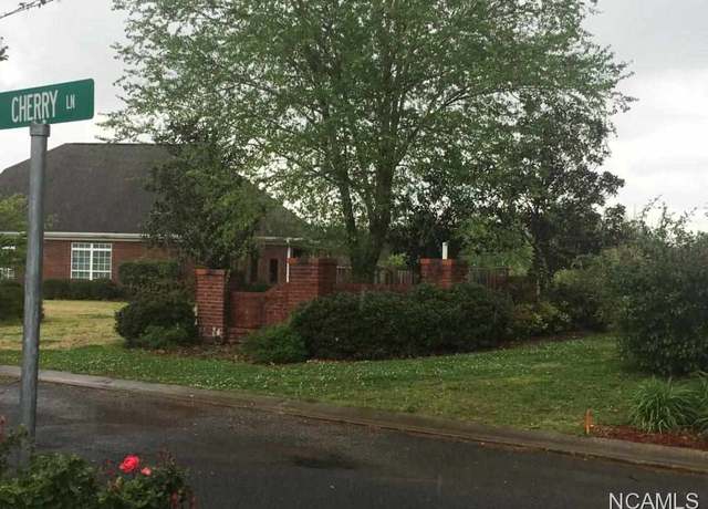 Property at 1696 Commercial St, Hanceville, AL