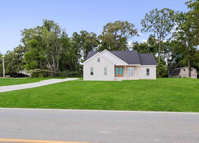 Property at 28333 Co Rd 14, Florence, AL, 3 beds, 2 baths