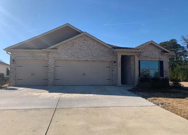 Property at 202 Ashland Dr SW, Hanceville, AL, 4 beds, 3 baths