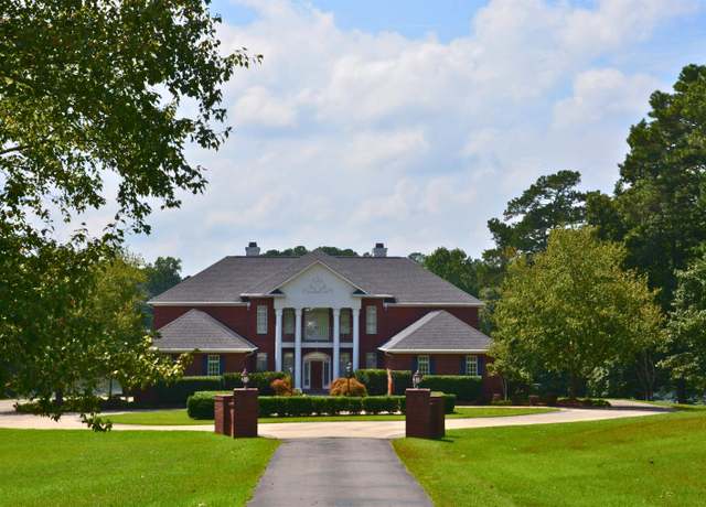 Property at 201 Co Rd 1332, Vinemont, AL, 4 beds, 4.5 baths