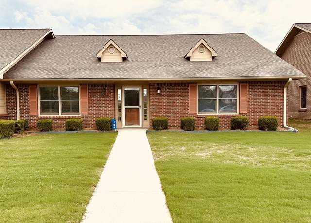 Property at 104 Sarah Beth St, Hanceville, AL, 2 beds, 2 baths