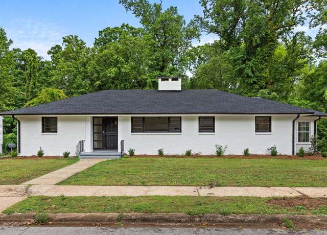 Property at 815 Alabama Ct, Sheffield, AL, 3 beds, 2 baths