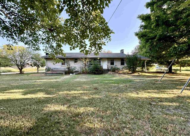Property at 307 Co Rd 30, Florence, AL, 3 beds, 3 baths