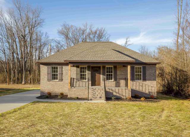 Property at 311 Congress St, Muscle Shoals, AL, 3 beds, 2 baths