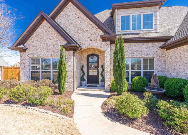 Property at 1123 Lake Spencer Dr, Tuscumbia, AL, 4 beds, 3 baths