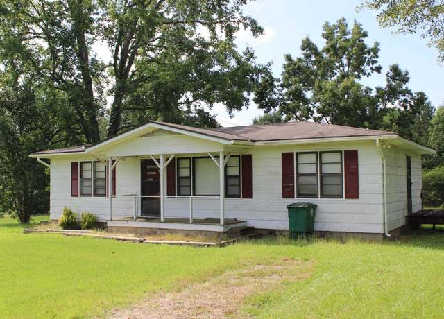 Property at 1970 Co Rd 832, Logan, AL, 3 beds, 1.5 baths