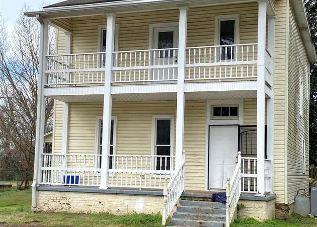 Property at 405 Dover Ave, Sheffield, AL, 6 beds, 3.5 baths