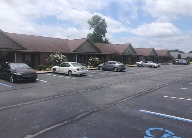 Property at 114 Summer Pl, Muscle Shoals, AL