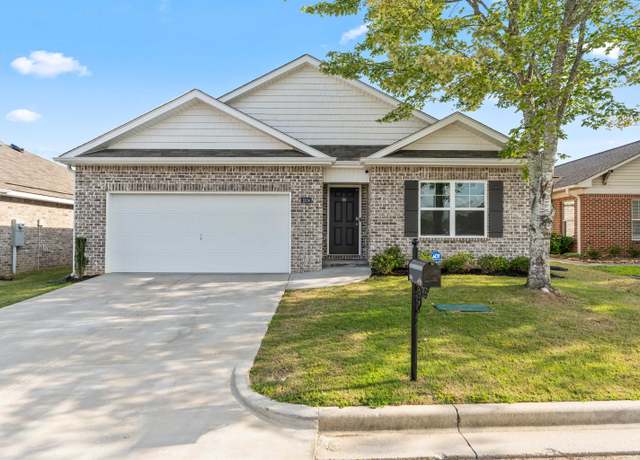 Property at 1504 SE Heritage Cir, Cullman, AL, 4 beds, 2 baths