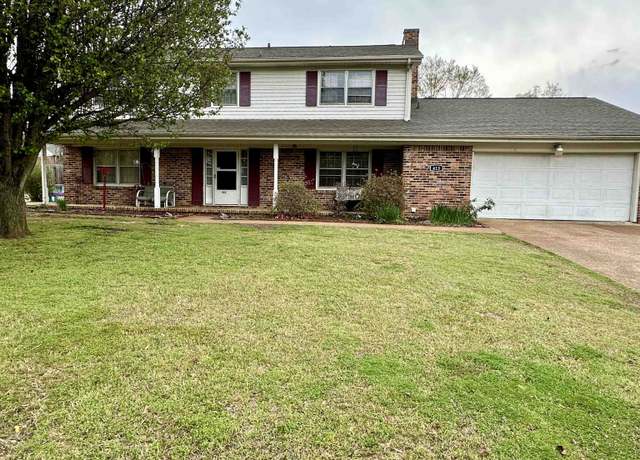 Property at 413 Roxie Dr, Florence, AL, 4 beds, 3 baths