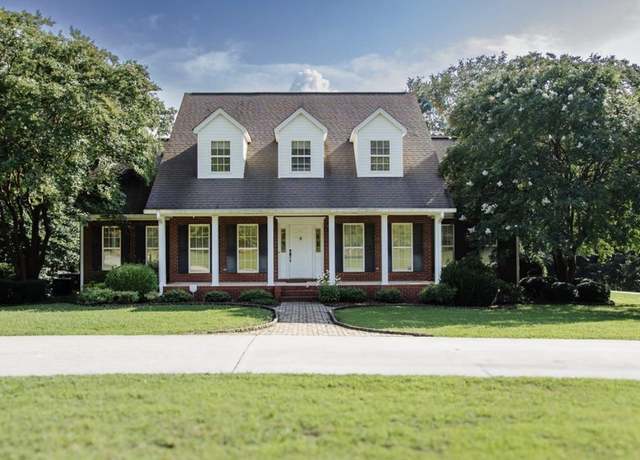 Property at 4347 Waterloo Rd, Russellville, AL, 4 beds, 3.5 baths