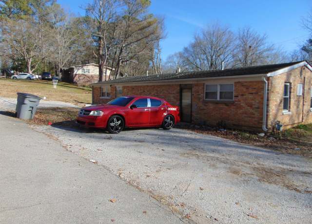 Property at 100 Parker Dr, Florence, AL, 2 beds, 1 bath