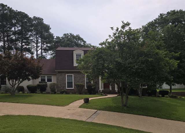 Property at 919 S Military St, Hamilton, AL, 5 beds, 3 baths
