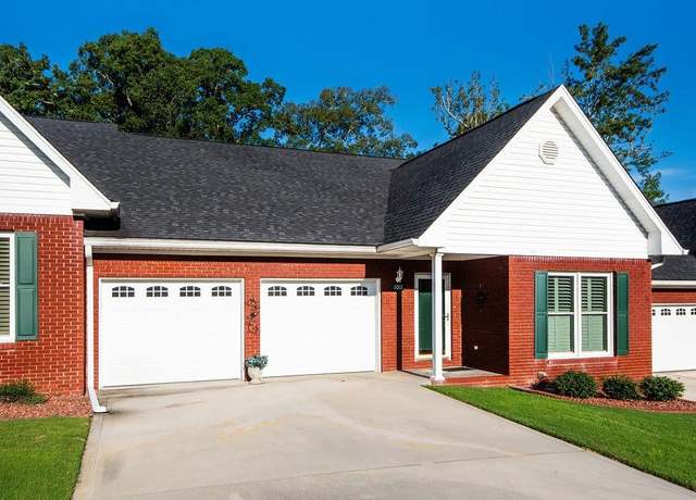 Property at 1011 Brookridge Ln SE, Cullman, AL, 3 beds, 2 baths