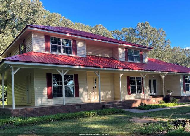 Property at 352 Co Rd 111, Killen, AL, 5 beds, 3 baths