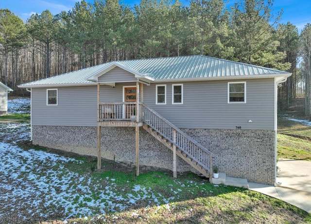 Property at 740 Co Rd 1169, Cullman, AL, 3 beds, 2 baths