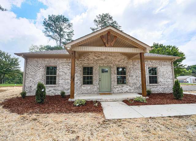 Property at 6213 Co Rd 200, Florence, AL, 2 beds, 2 baths
