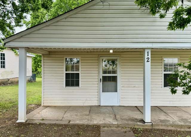 Property at 12 S Franklin St, Florence, AL, 3 beds, 2 baths