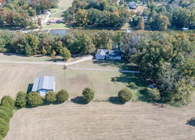 Property at 35 Co Rd 436, Killen, AL, 3 beds, 2 baths