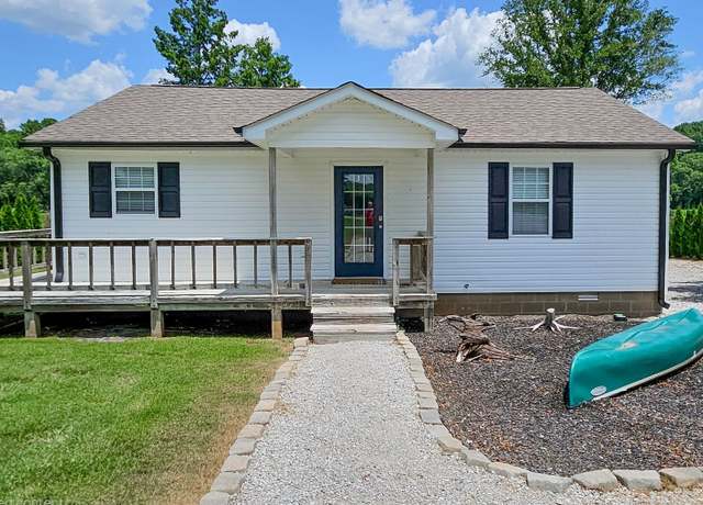 Property at 323 Co Rd 414, Killen, AL, 2 beds, 2 baths