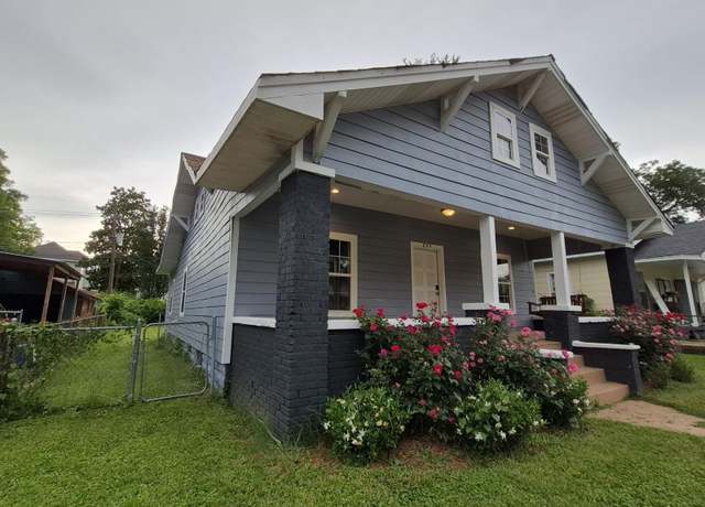 Property at 805 N Columbia Ave, Sheffield, AL, 3 beds, 1 bath