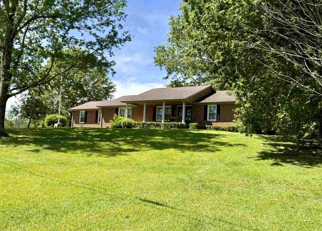 Property at 275 Hwy 21, Russellville, AL, 3 beds, 2.5 baths