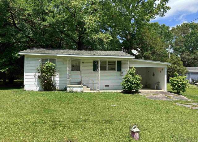 Property at 1413 Marie St, Cullman, AL, 2 beds, 1 bath