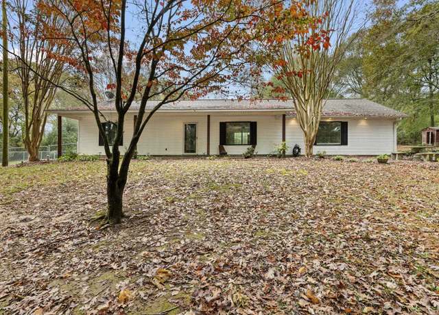 Property at 276 Co Rd 713, Cullman, AL, 3 beds, 3 baths