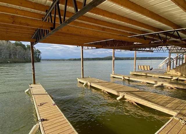 Property at 28 Grissom Ln, Russellville, AL, 3 beds, 2 baths