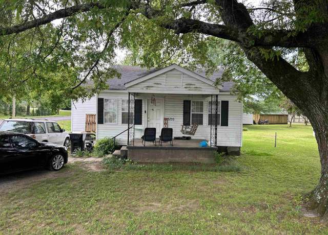 Property at 1200 Brunner St, Cullman, AL, 3 beds, 1 bath