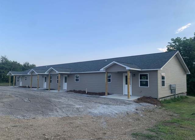 Property at 191 Railroad St, Phil Campbell, AL