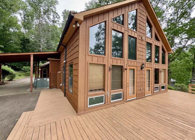 Property at 215 Co Rd 404, Killen, AL, 2 beds, 2 baths