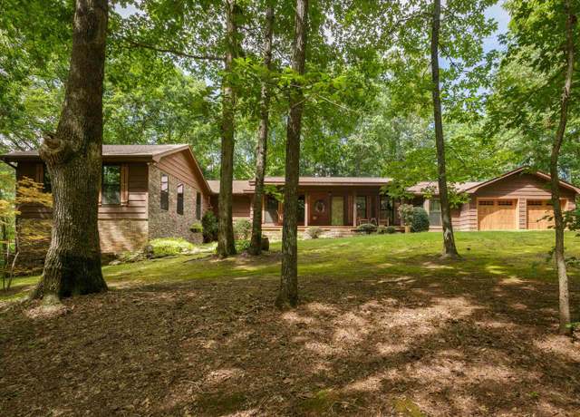 Property at 3015 Hwy 624, Russellville, AL, 3 beds, 2 baths