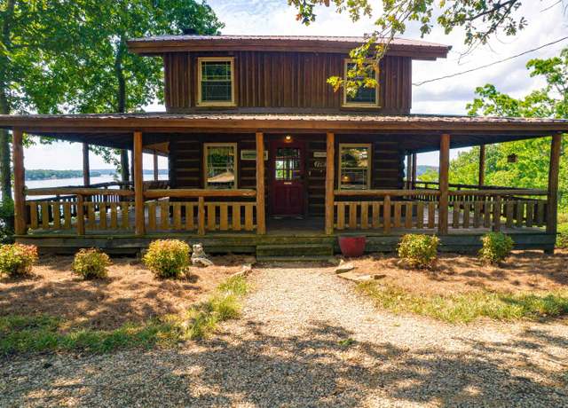 Property at 1767 Paradise Dr, Waterloo, AL, 3 beds, 2 baths