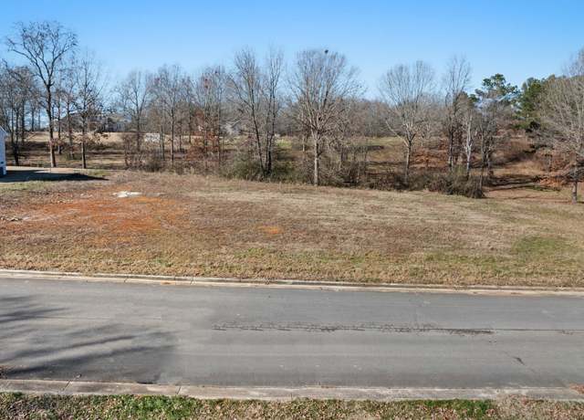 Property at 23 Singing River Rdg, Muscle Shoals, AL