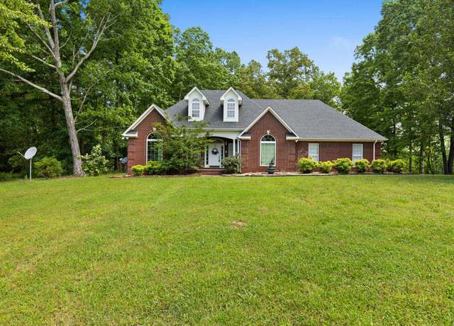 Property at 516 Waters Edge Dr, Florence, AL, 3 beds, 2 baths