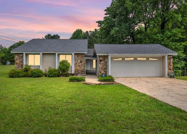 Property at 8205 Co Rd 310, Cullman, AL, 5 beds, 3 baths