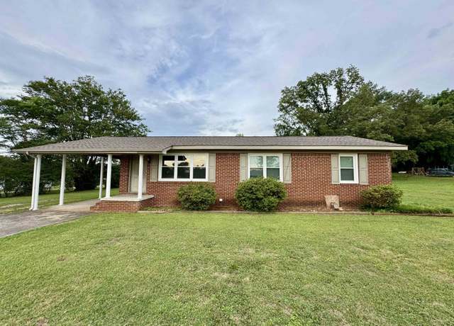Property at 768 Co Rd 323, Florence, AL, 3 beds, 1 bath