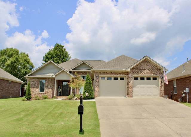 Property at 307 Andover Dr, Florence, AL, 3 beds, 2 baths