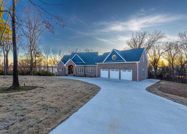 Property at 620 Horseshoe Hills Rd, Killen, AL, 4 beds, 4.5 baths