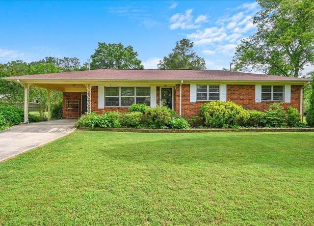 Property at 307 West Dr NW, Hanceville, AL, 3 beds, 1.5 baths