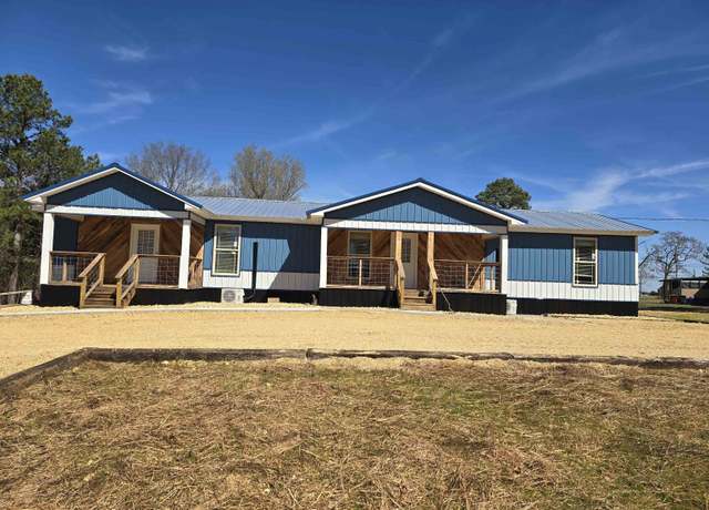 Property at 146 Redwood Ave, Hamilton, AL, 3 beds, 2 baths