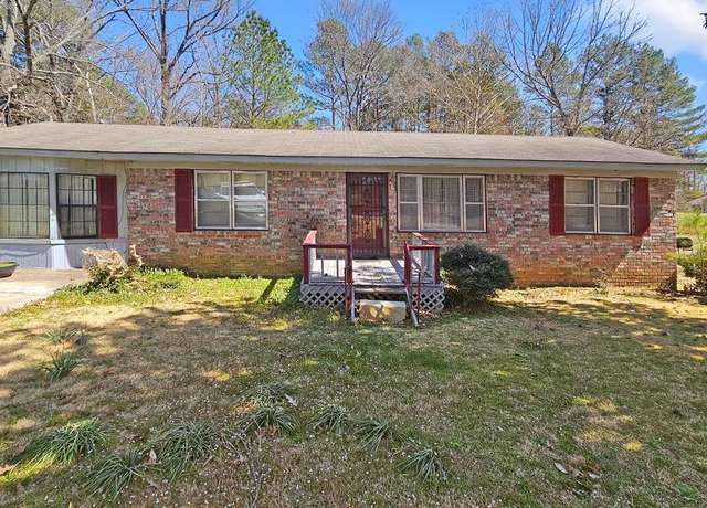 Property at 60 Maple St, Cherokee, AL, 3 beds, 2 baths