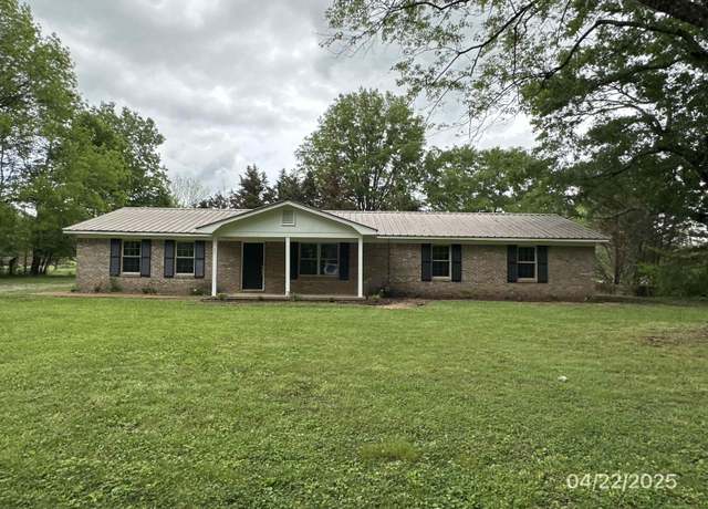 Property at 235 Crockett Cir, Florence, AL, 3 beds, 2 baths